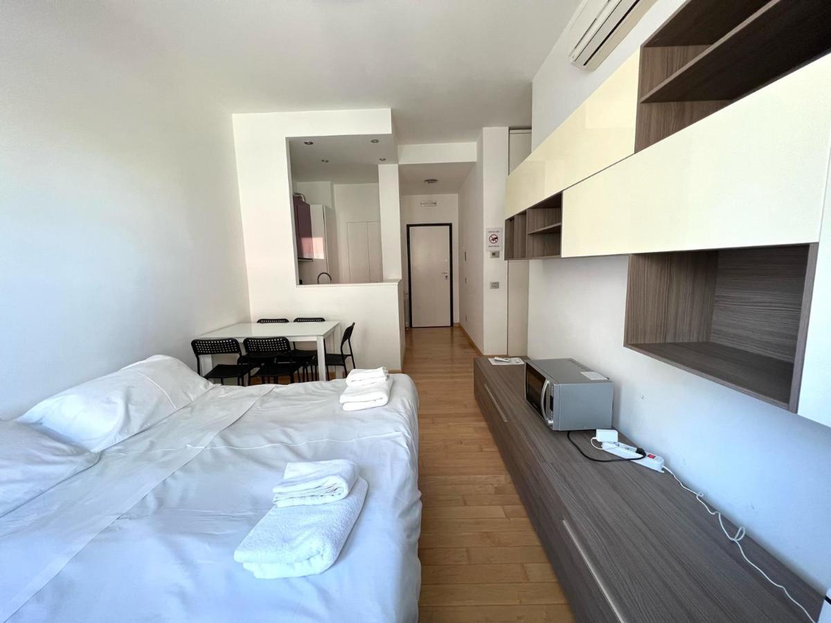 Luciano Laterani Guest House Rome Bagian luar foto