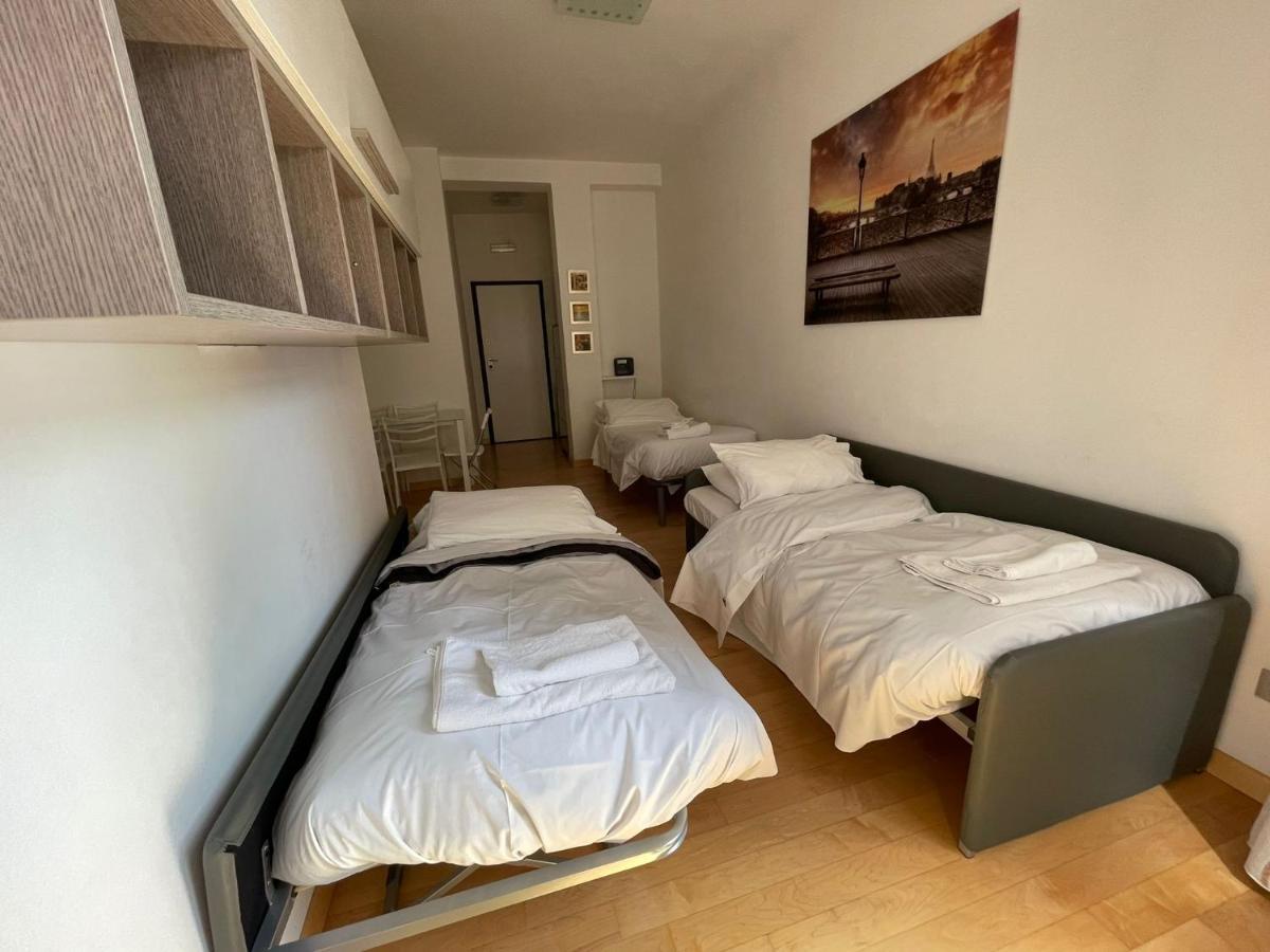 Luciano Laterani Guest House Rome Bagian luar foto
