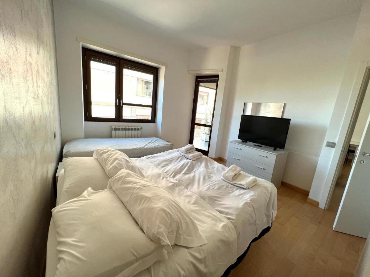Luciano Laterani Guest House Rome Bagian luar foto